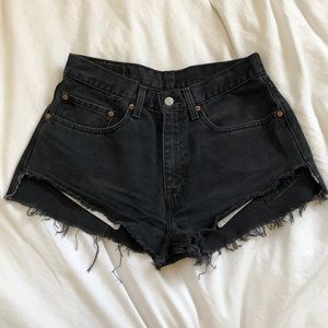 Levi cut off shorts